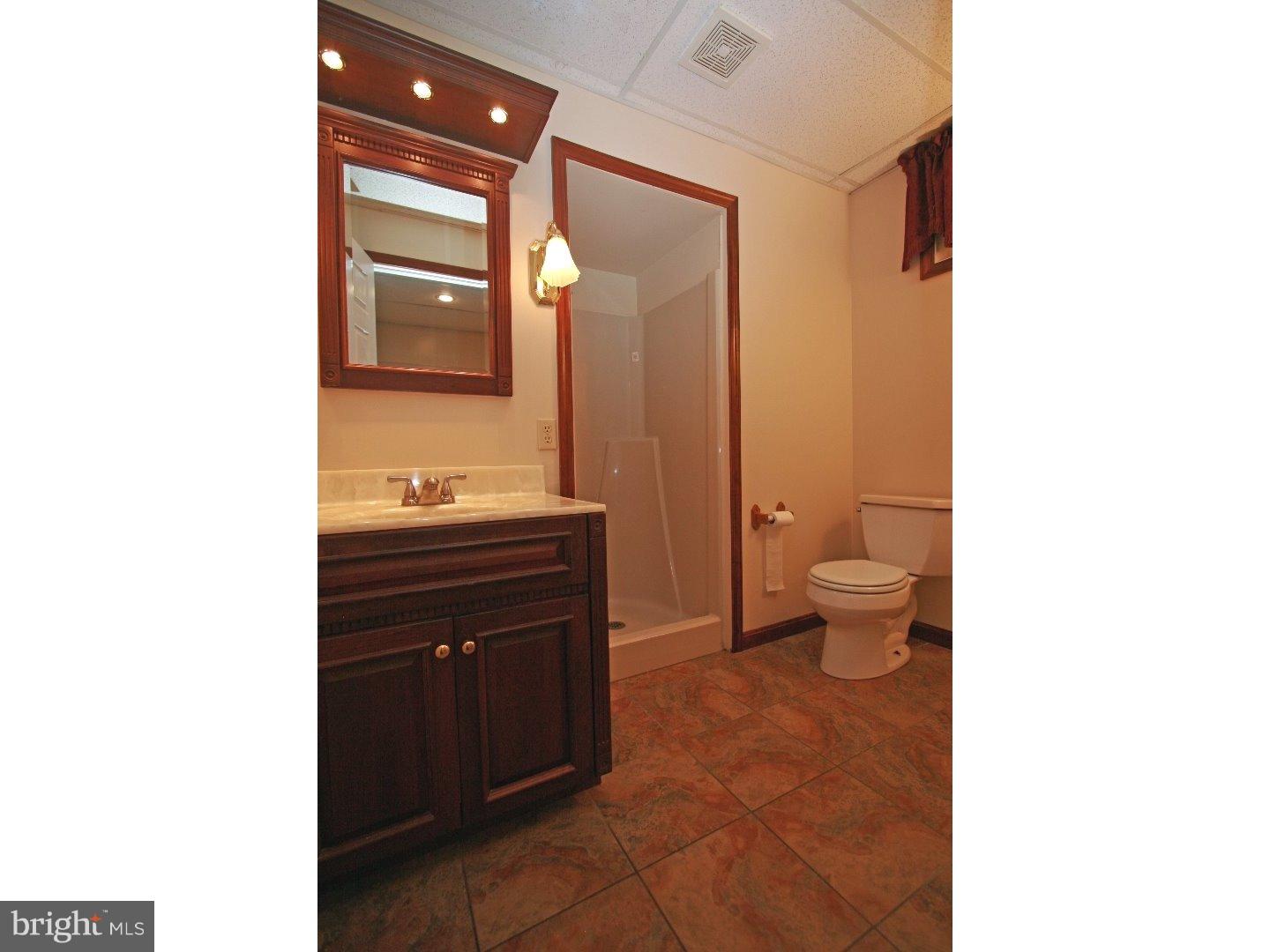 5500 Chelsea Road Aston, PA 19014 - Photo 19 of 25 Bathroom