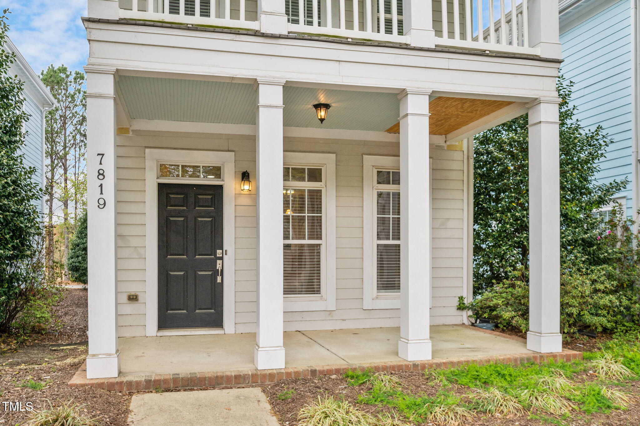 7819 ACC Boulevard Raleigh, NC 27617 - Photo 2 of 12 Front Porch