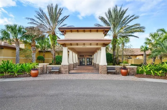 $389,500 | 15912 Cobble Mill Drive, Wimauma, FL 33598