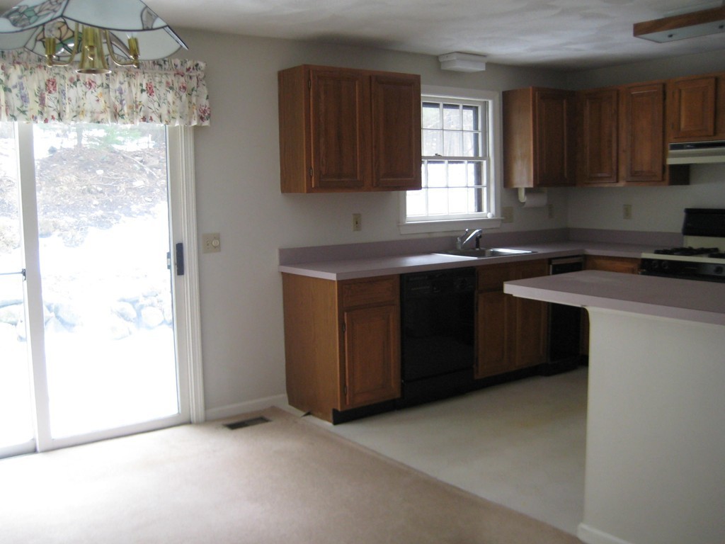 10 Apple Ridge Road, Unit 2 Maynard, MA 01754 - Photo 6 of 20 Gallery Image 6