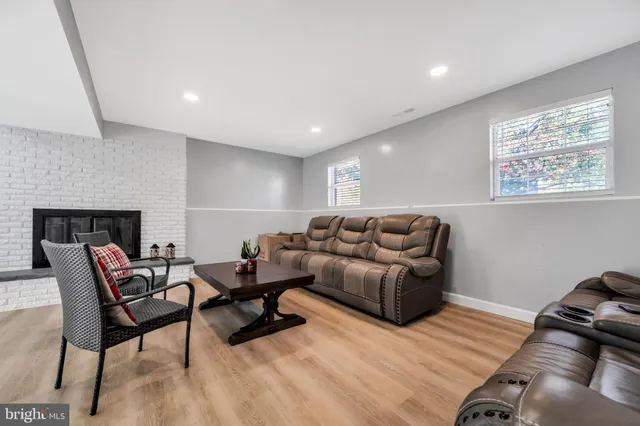 $525,000 | 121 Marlborough Avenue, Mount Ephraim, NJ 08059