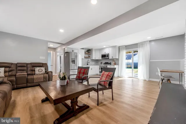 $525,000 | 121 Marlborough Avenue, Mount Ephraim, NJ 08059