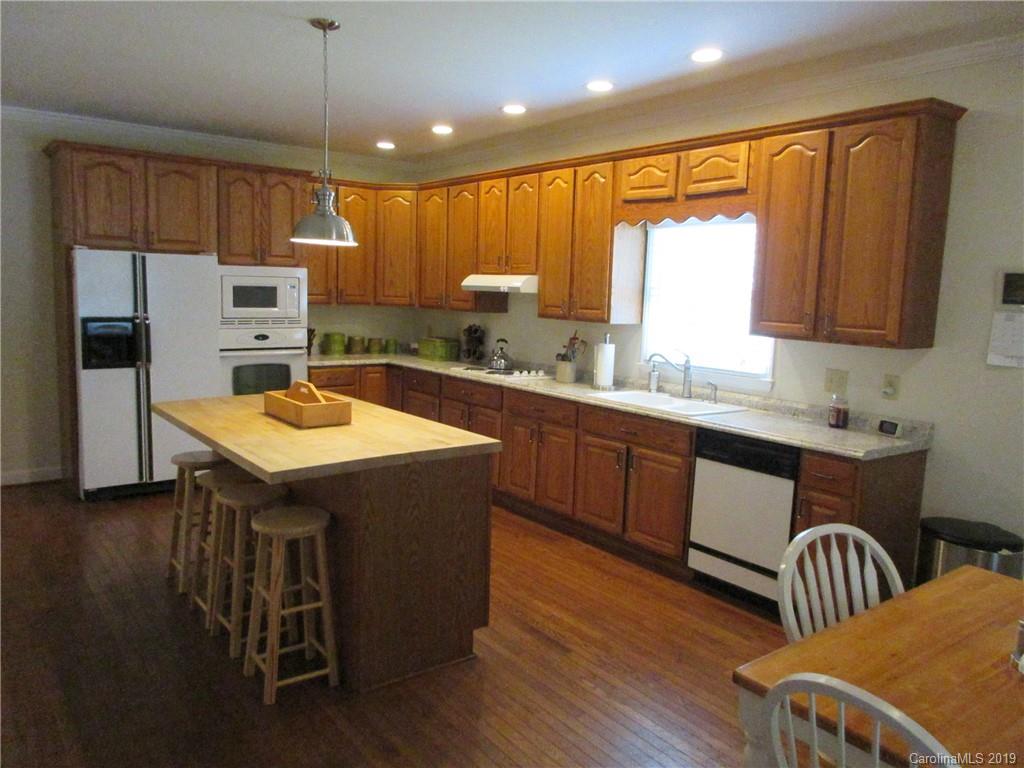 1001 Rock Road Rutherfordton, NC 28139 - Photo 5 of 25