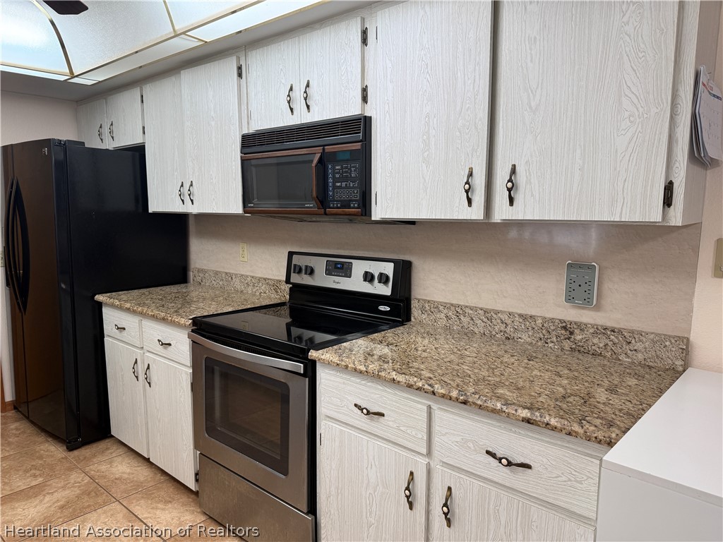 120 Lemon Road Northwest Lake Placid, FL 33852 - Photo 11 of 33