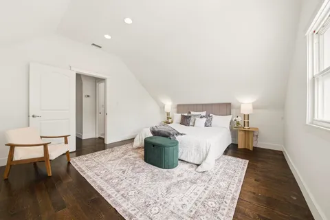 $799,500 | 2446 West Pensacola Avenue, Chicago, IL 60618