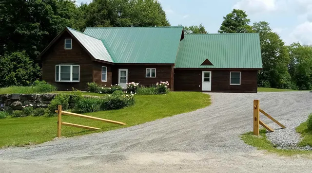 $750,000 | 195 Beacon Hill Road, Morristown, VT 05661