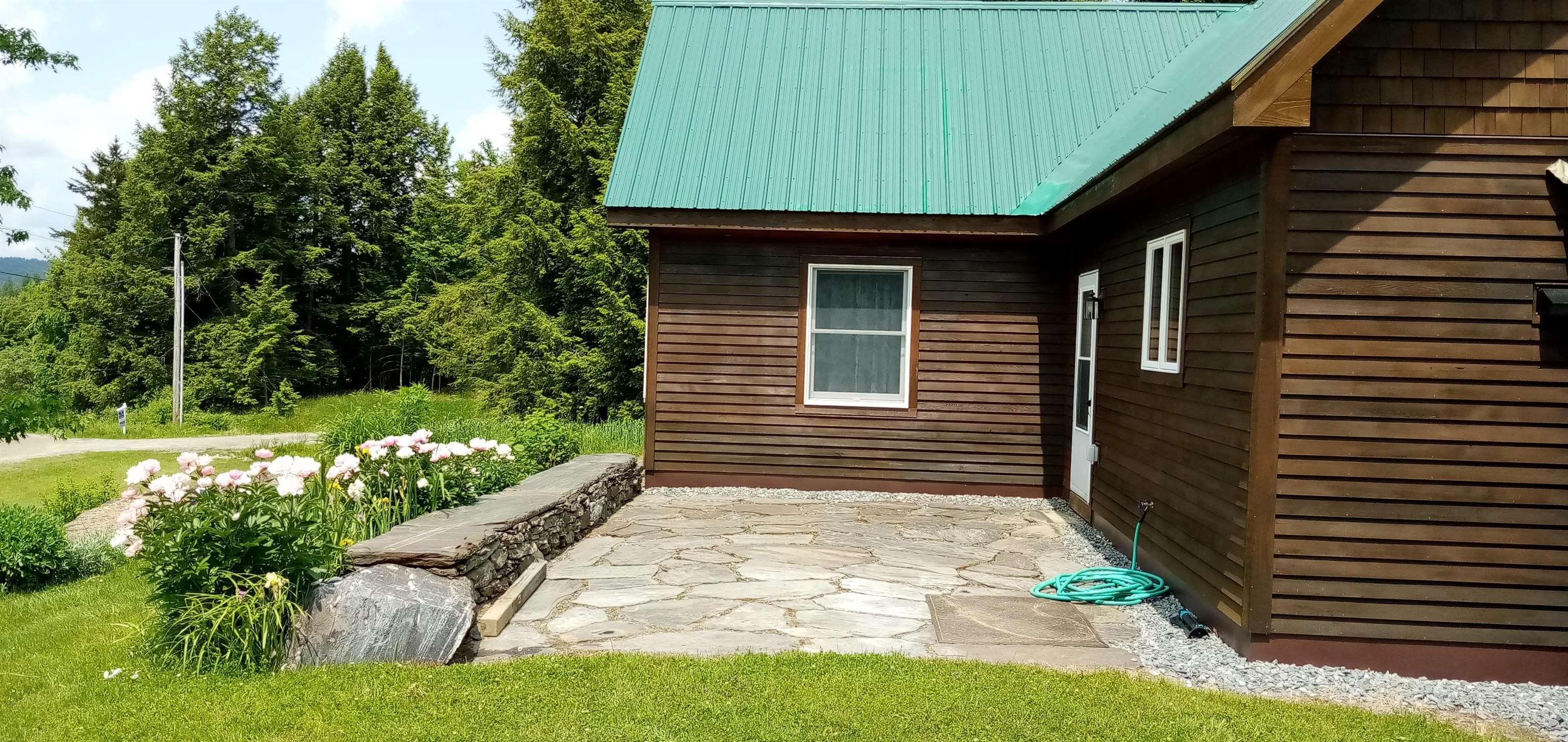 195 Beacon Hill Road Morristown, VT 05661 - Photo 9 of 38