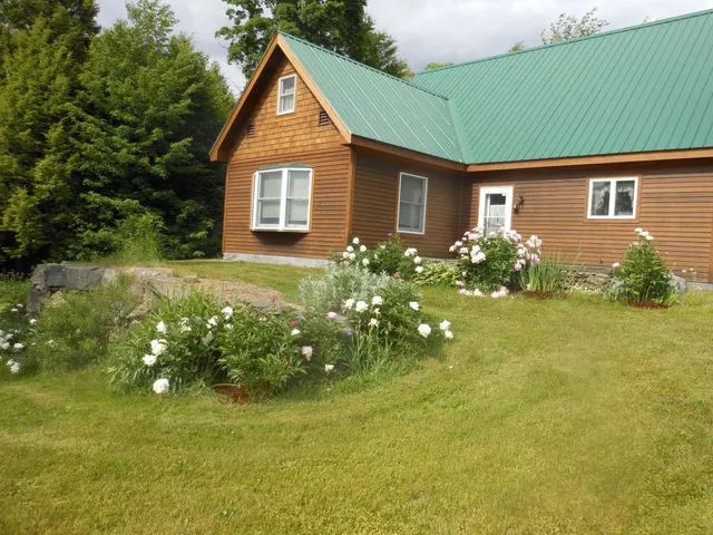 $750,000 | 195 Beacon Hill Road, Morristown, VT 05661