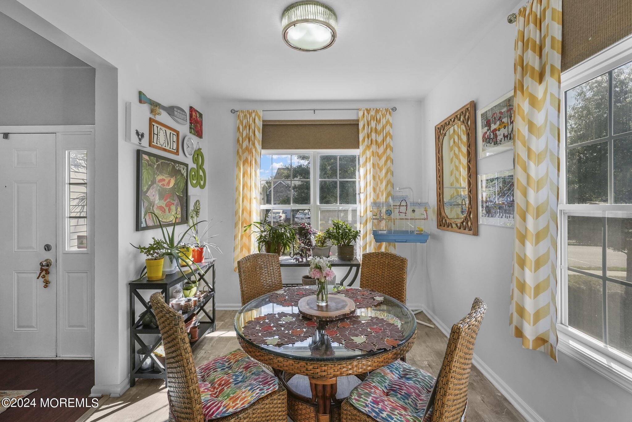 30 Silver Maple Lane Howell, NJ 07731 - Photo 8 of 43 a living room with furniture and a potted plant
