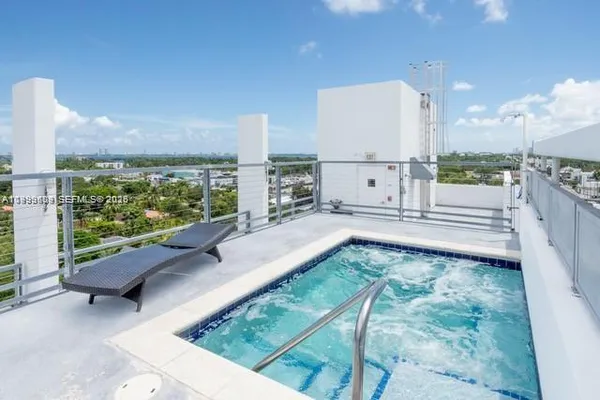 $319,000 | 8101 Biscayne Boulevard, Unit R414, Miami, FL 33138