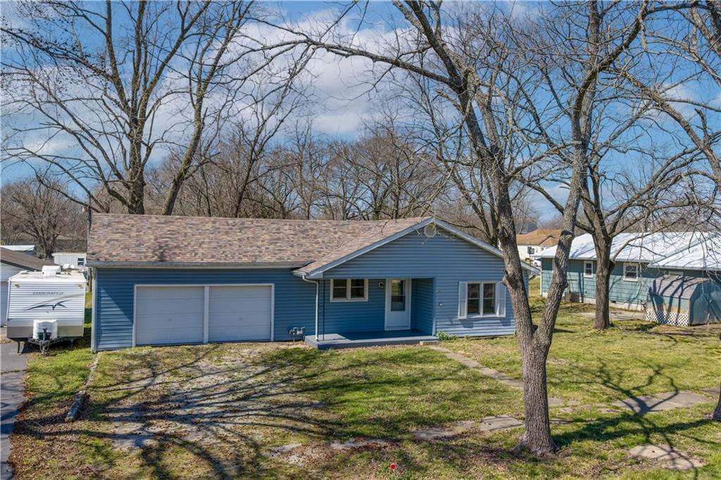 304 Chestnut Street La Monte, MO 65337 - Photo 60 of 64