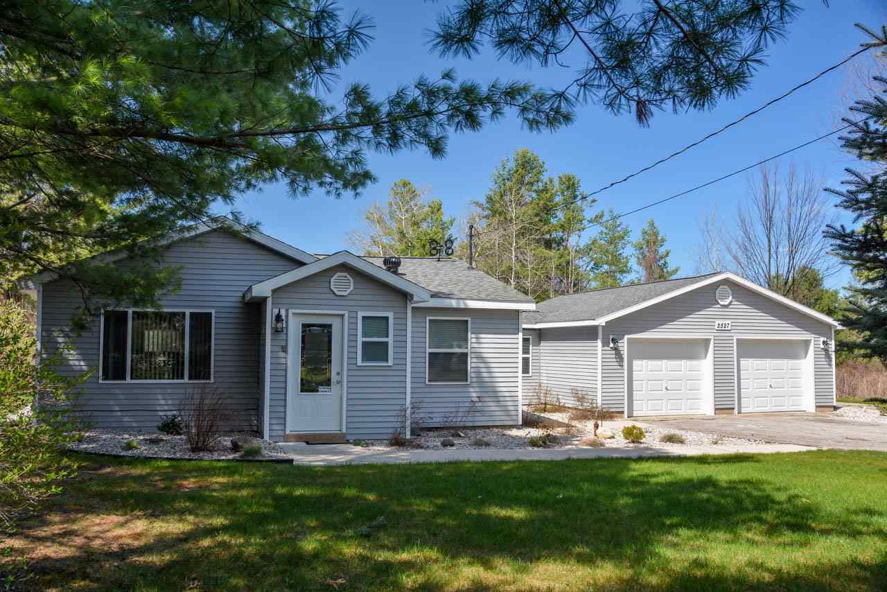 2527 North Three Mile Road Traverse City, MI 49686 - Photo 1 of 38 1831388.JPG