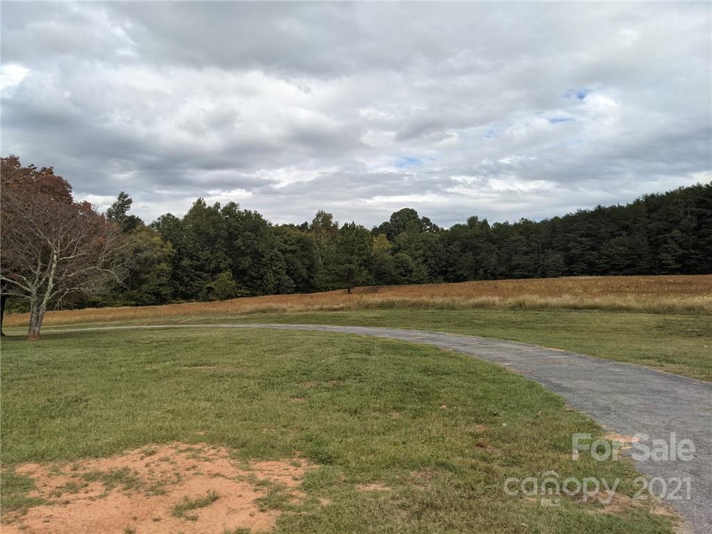 2079 Withers Road Maiden, NC 28650 - Photo 14 of 27 Gallery Image 14