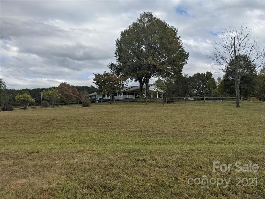 2079 Withers Road Maiden, NC 28650 - Photo 15 of 27 Gallery Image 15