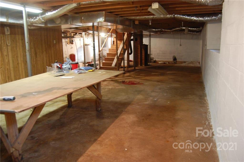 2079 Withers Road Maiden, NC 28650 - Photo 17 of 27 Gallery Image 17