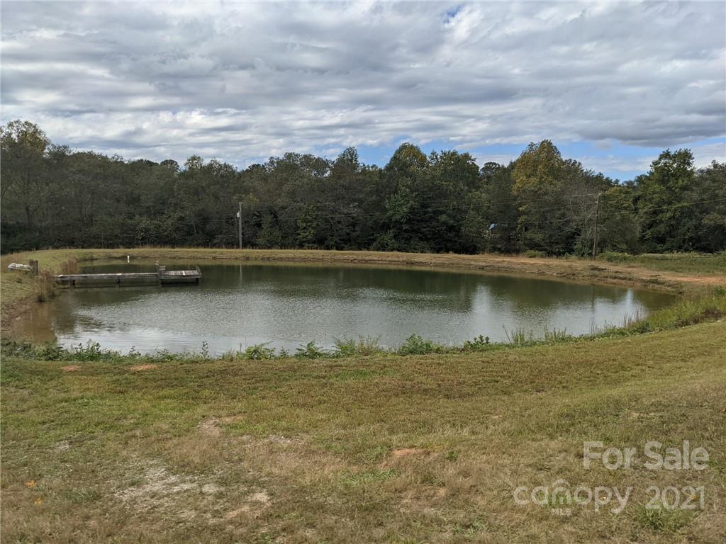 2079 Withers Road Maiden, NC 28650 - Photo 8 of 27 Gallery Image 8
