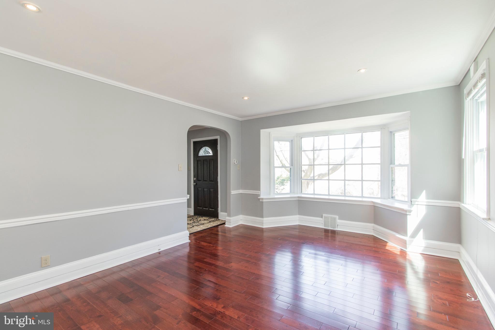 1139 Ashbourne Road Cheltenham, PA 19012 - Photo 10 of 58 Dining Room