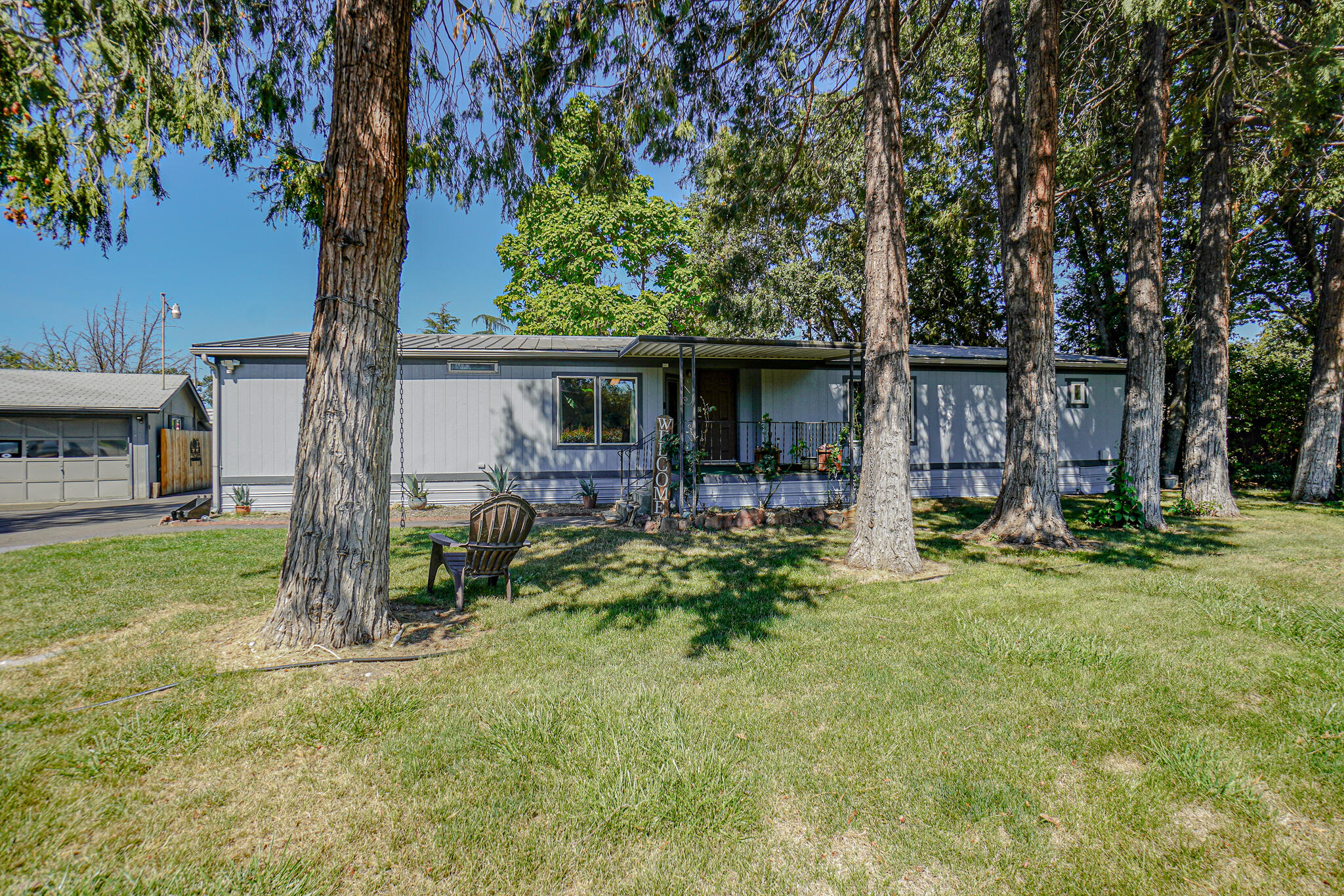 580 Gibbon Road Central Point, OR 97502 - Photo 5 of 30 DSC05321