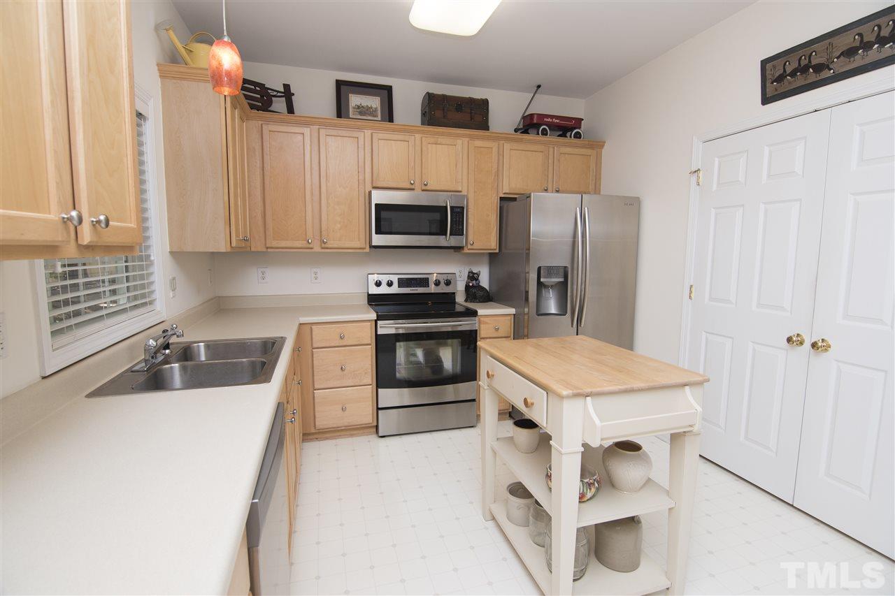121 West Cornwall Road Cary, NC 27511 - Photo 9 of 19 Gallery Image 9