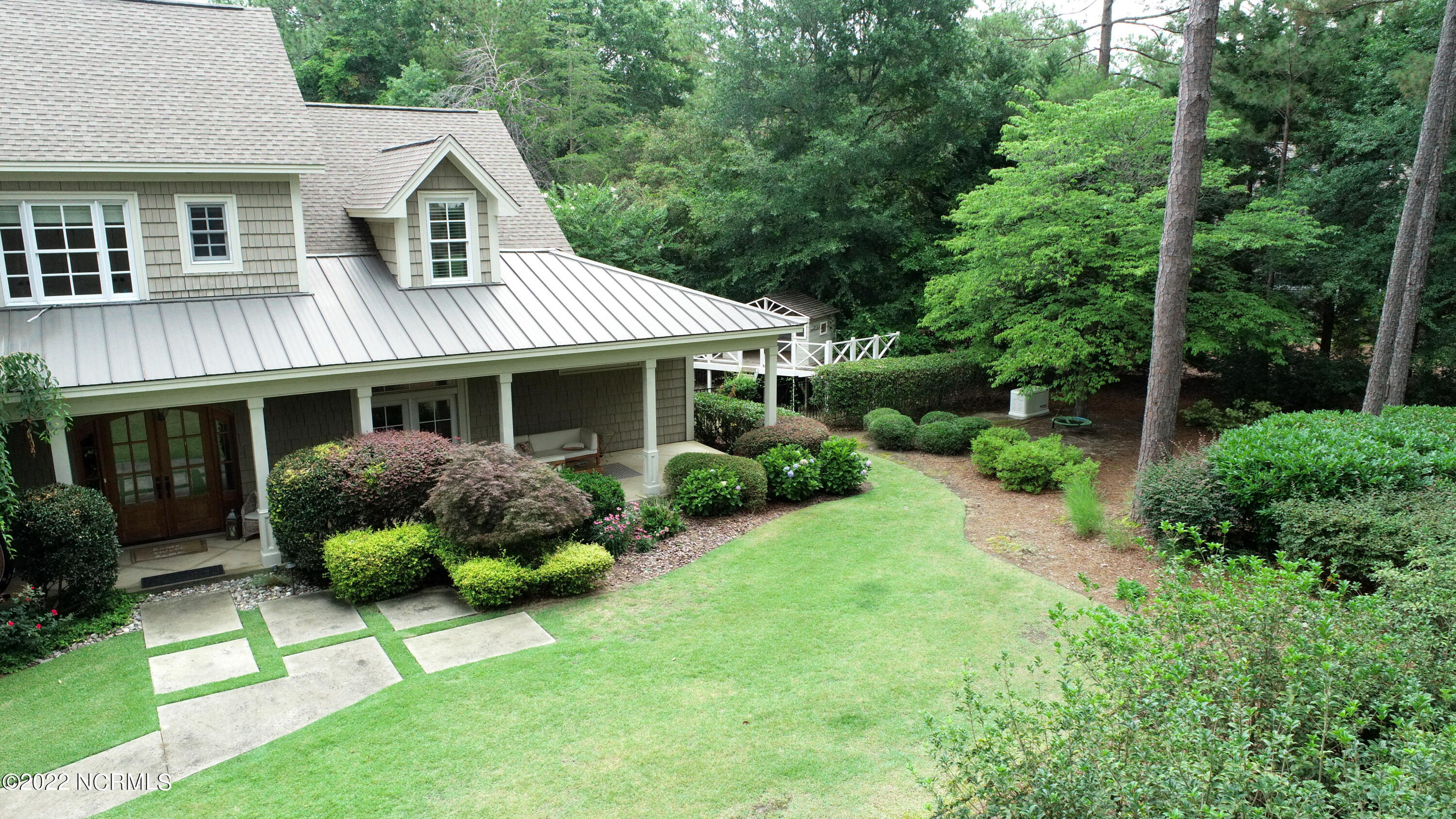 25 Barrett Road East Pinehurst, NC 28374 - Photo 37 of 46 AERIAL FRONT SIDE HOUSE