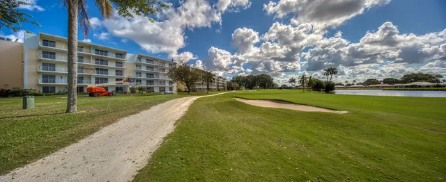 $315,000 | 250 John F Kennedy Drive, Unit 202, Atlantis, FL 33462