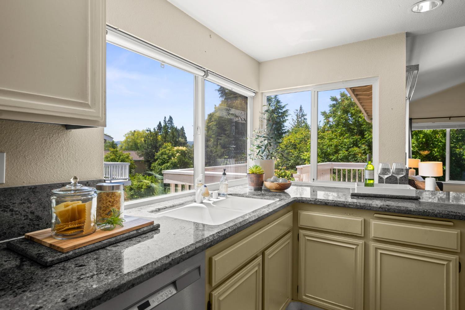 9567 Alcosta Boulevard San Ramon, CA 94583 - Photo 17 of 52