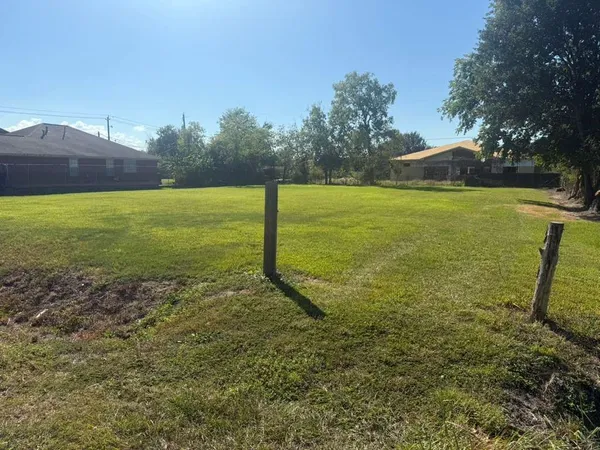 $200,000 | 0 Arrowhead Lane, Houston, TX 77075
