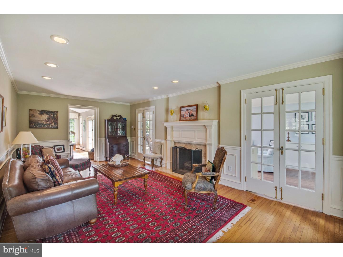 317 South Fairfield Road Devon, PA 19333 - Photo 4 of 25 Living Room