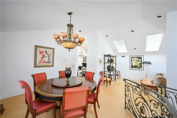 $1,675,000 | 2743 East 66th Street | Mill Basin