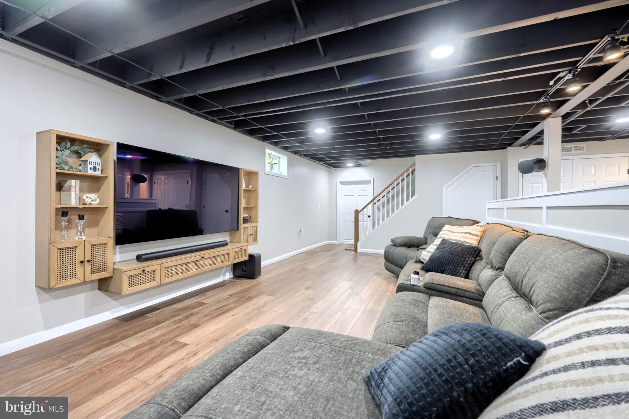 6358 River Road Conestoga, PA 17516 - Photo 33 of 46 LL Family Room