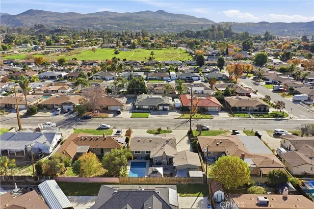 $489,900 | 42080 Mayberry Avenue, Hemet, CA 92544