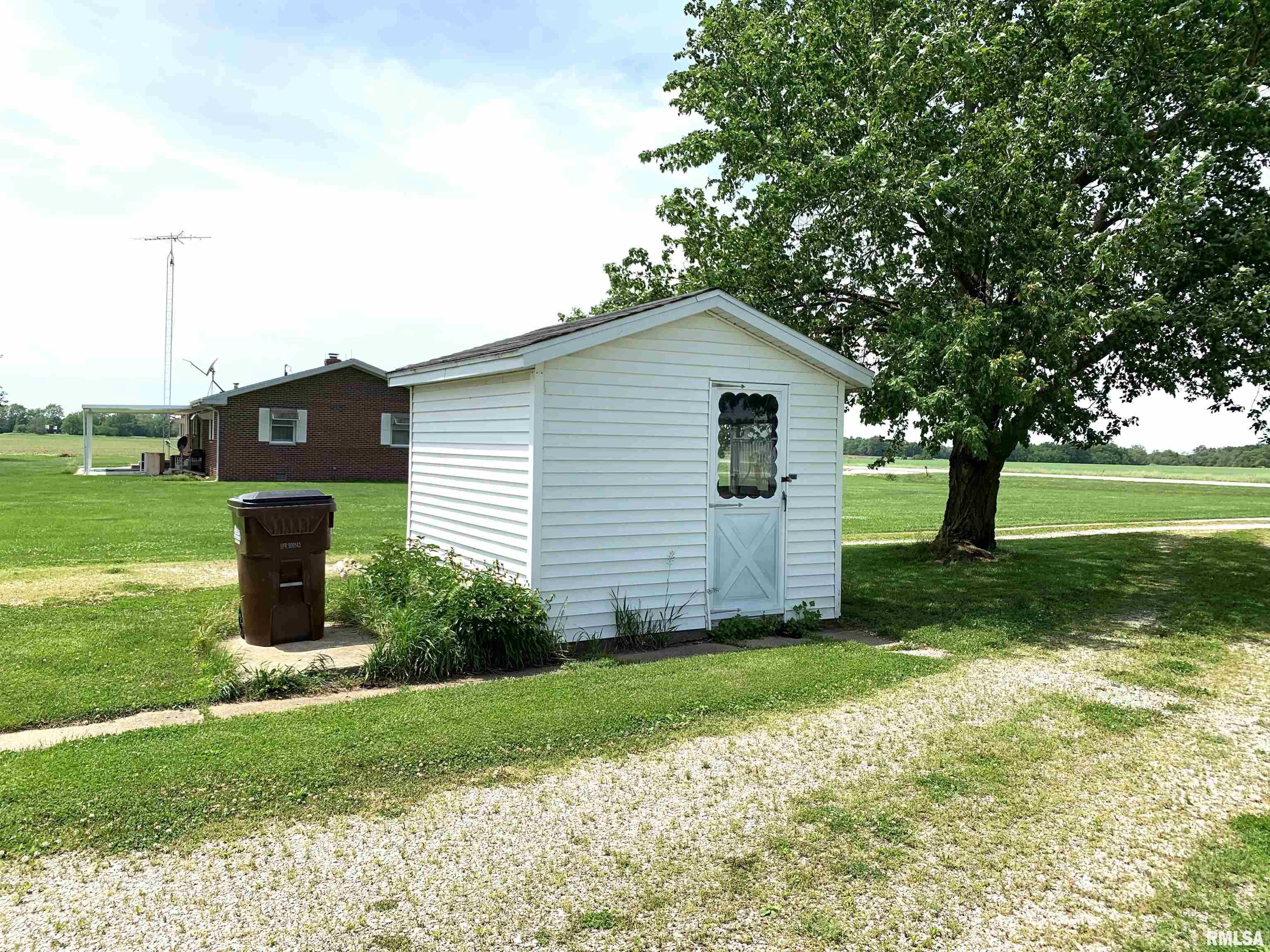 5820 New City Road Pawnee, IL 62558 - Photo 16 of 17 Gallery Image 16