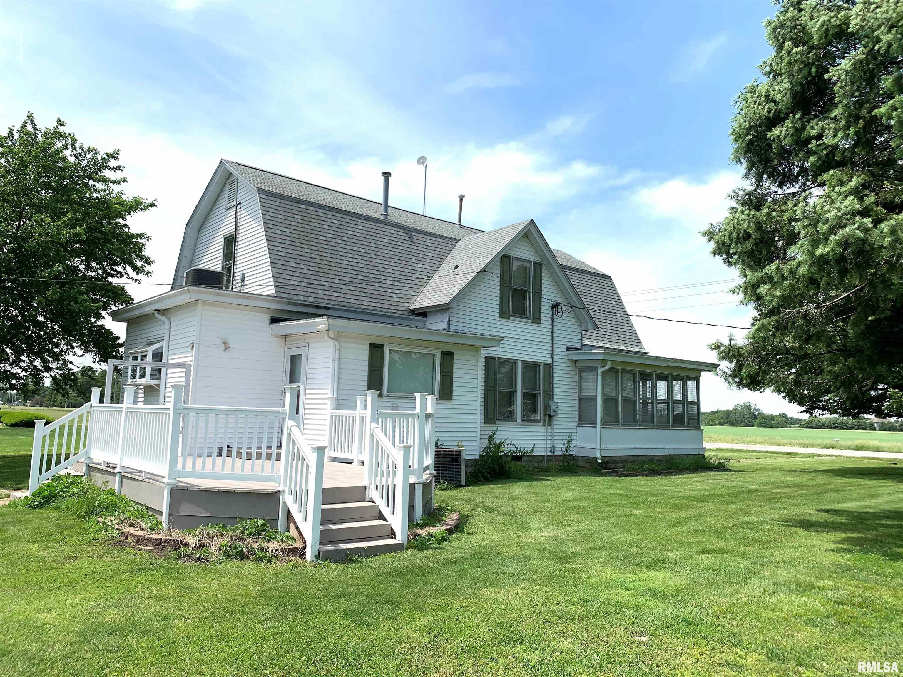 5820 New City Road Pawnee, IL 62558 - Photo 2 of 17 Gallery Image 2