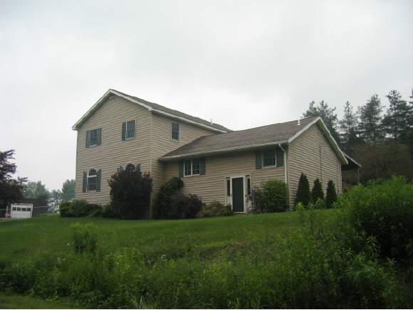 178 Hayes Road Binghamton, NY 13905 - Photo 1 of 6 Gallery Image 1