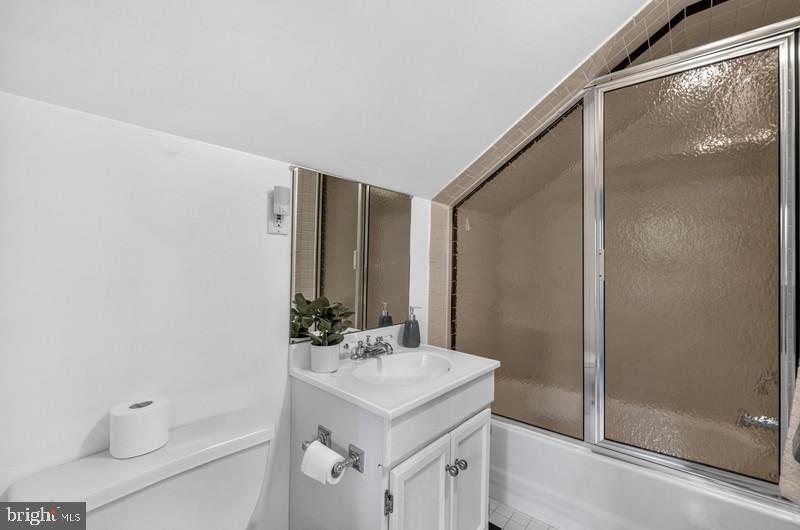 5312 Tuscarawas Road Bethesda, MD 20816 - Photo 23 of 40