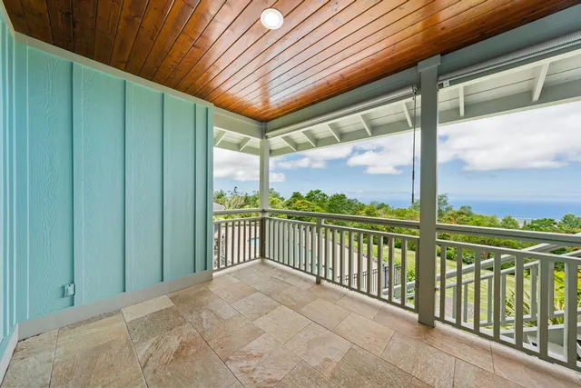 $2,750,000 | 73-4566 Kukuki Street, Kailua-Kona, HI 96740