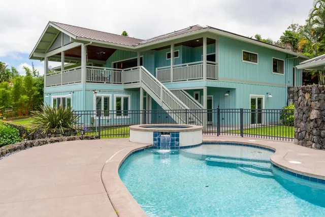 $2,750,000 | 73-4566 Kukuki Street, Kailua-Kona, HI 96740