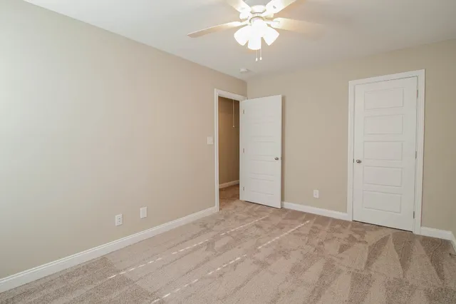 $1,830 | 4007 Ft Sumter Drive, Clarksville, TN 37042