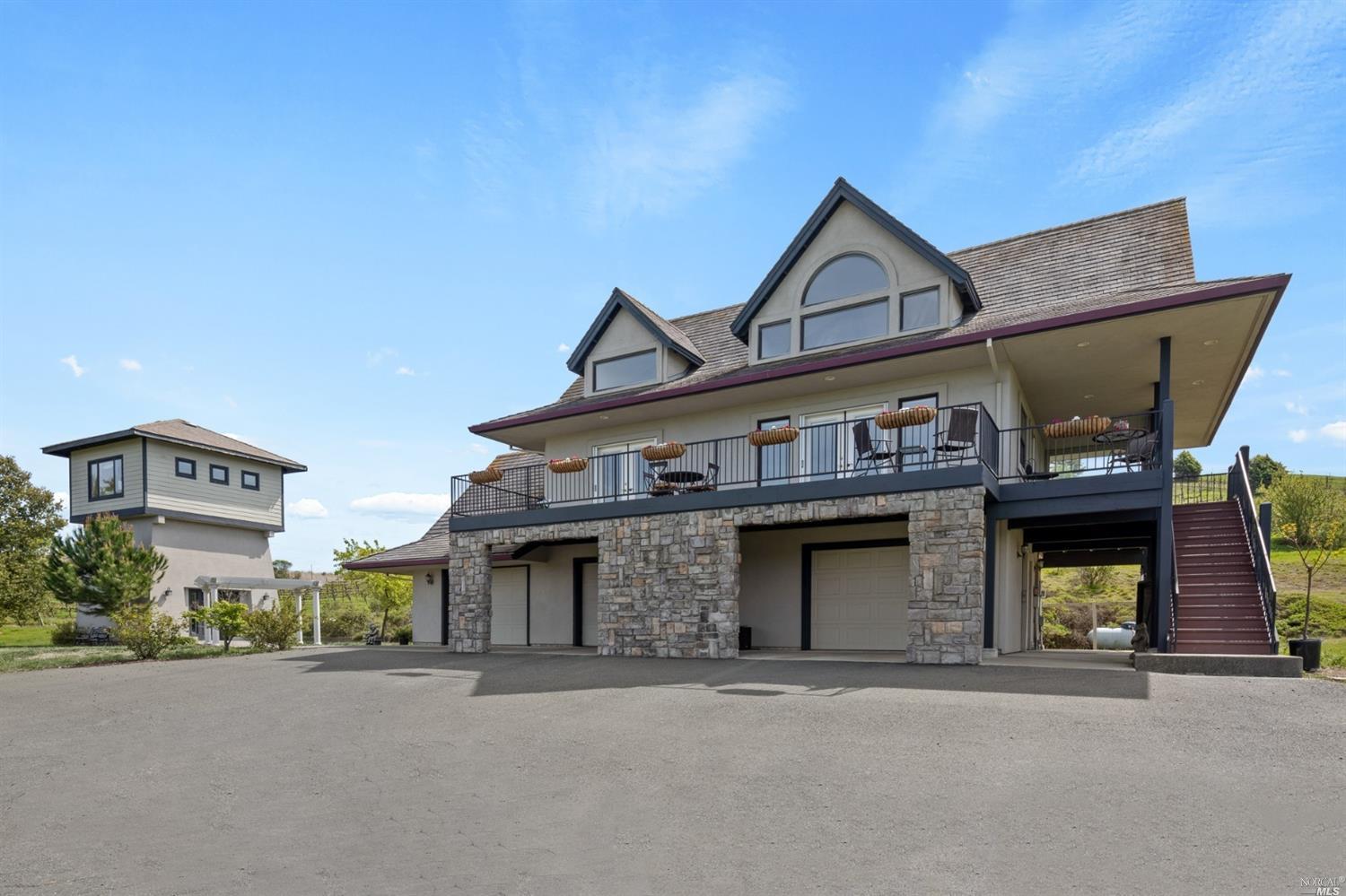200 Bottasso Court Santa Rosa, CA 95404 - Photo 1 of 1 front view of a house with a street
