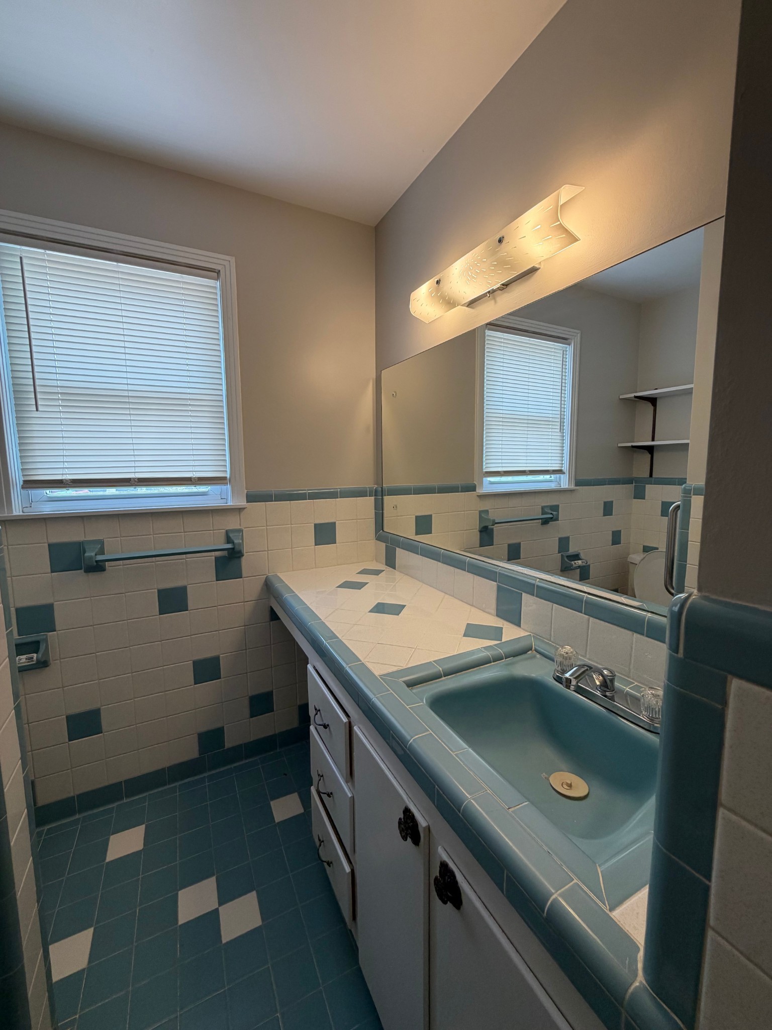 3252 Marthas Chapel Road Cunningham, TN 37052 - Photo 12 of 26 Gallery Image 12