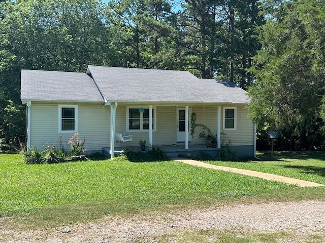 420 G B Plunk Road Selmer, TN 38375 - Photo 1 of 26 Gallery Image 1