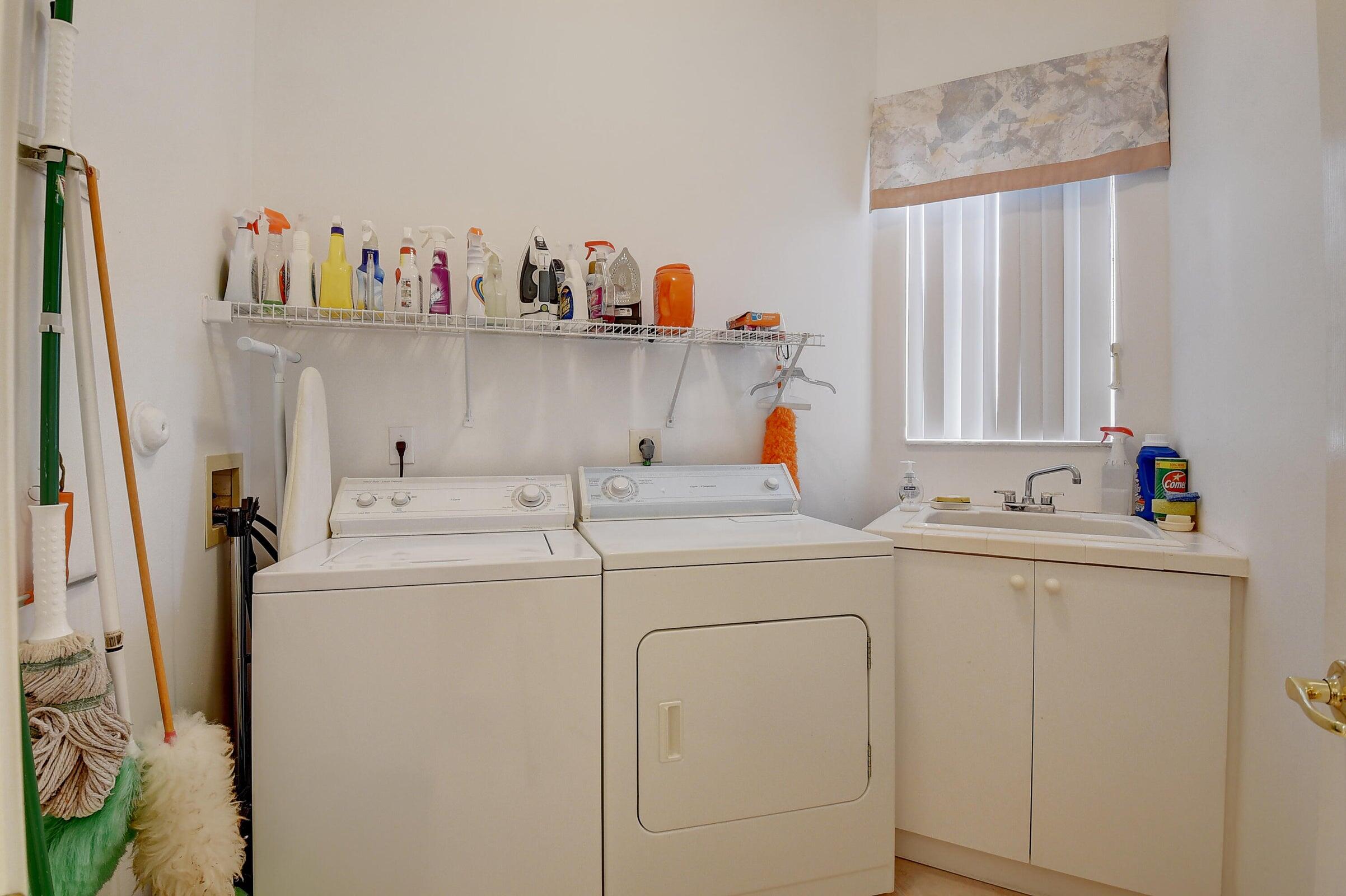 7725 Rockford Road Boynton Beach, FL 33472 - Photo 21 of 63 laundry room
