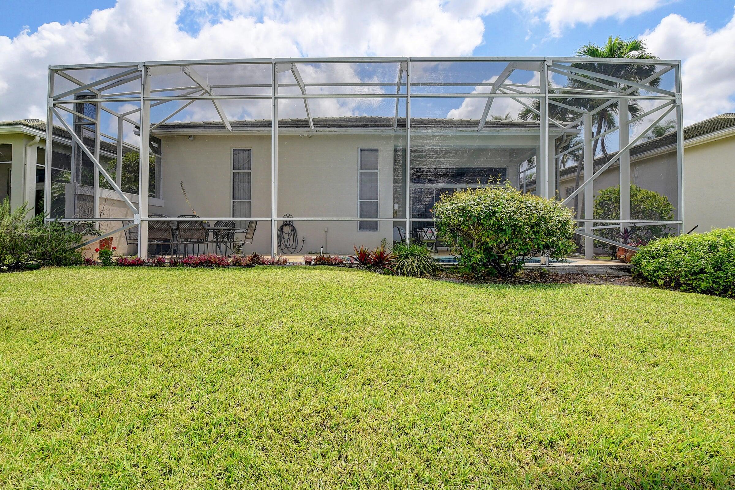 7725 Rockford Road Boynton Beach, FL 33472 - Photo 32 of 63 back