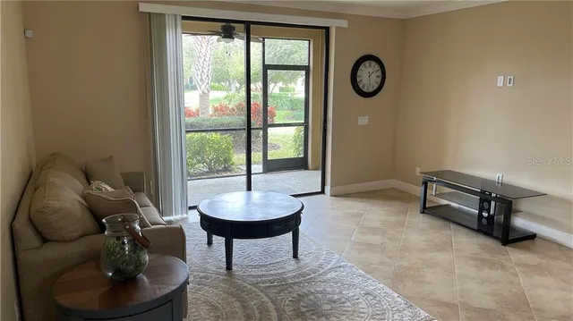 $2,450 | 7324 Skybird Road, Bradenton, FL 34209