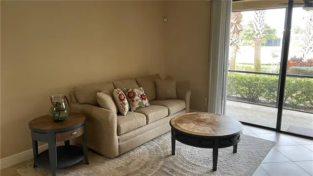 $2,450 | 7324 Skybird Road, Bradenton, FL 34209