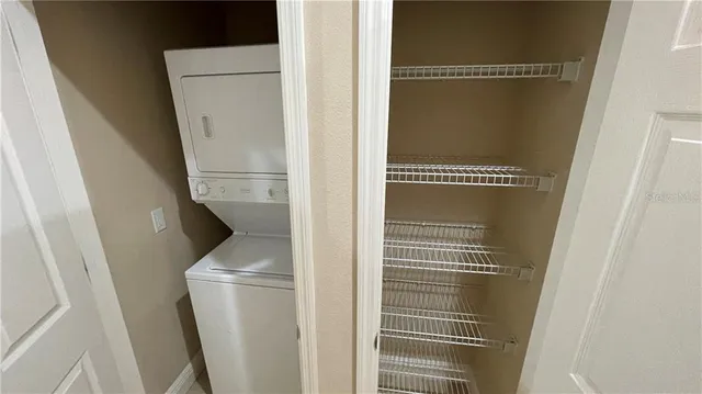 $2,450 | 7324 Skybird Road, Bradenton, FL 34209