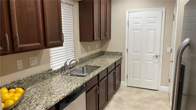 $2,450 | 7324 Skybird Road, Bradenton, FL 34209