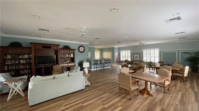 $2,450 | 7324 Skybird Road, Bradenton, FL 34209