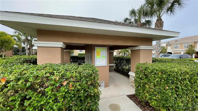 $2,450 | 7324 Skybird Road, Bradenton, FL 34209