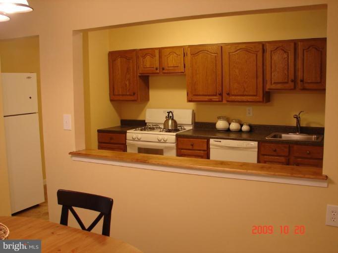 7733 Charlesmont Road Dundalk, MD 21222 - Photo 5 of 26 Kitchen #2
